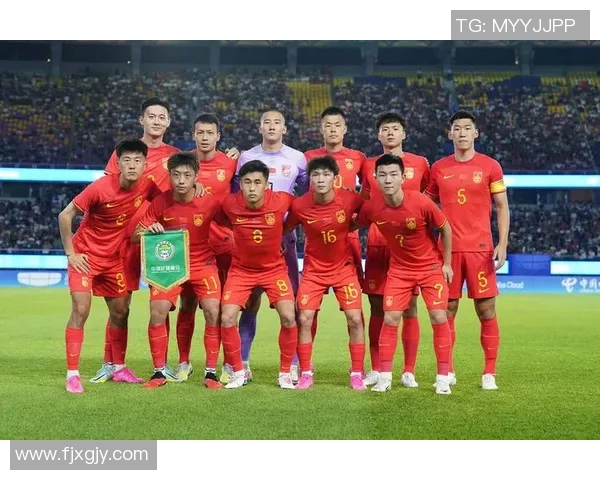 杭州足球队的节奏探讨:聚焦球队发展与球迷热情的交融之路 杭州足球队的节奏探讨:聚焦球队发展与球迷热情的交融之路