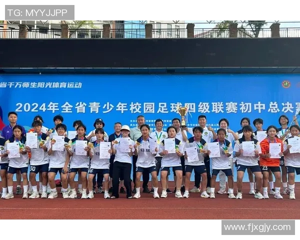 足球明星们的宝贝们如何在绿茵场外绽放光彩与魅力 足球明星们的宝贝们如何在绿茵场外绽放光彩与魅力