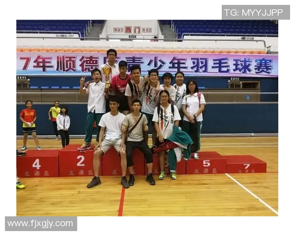 成都篮球队奋勇拼搏全国锦标赛的辉煌历程与未来展望 成都篮球队奋勇拼搏全国锦标赛的辉煌历程与未来展望